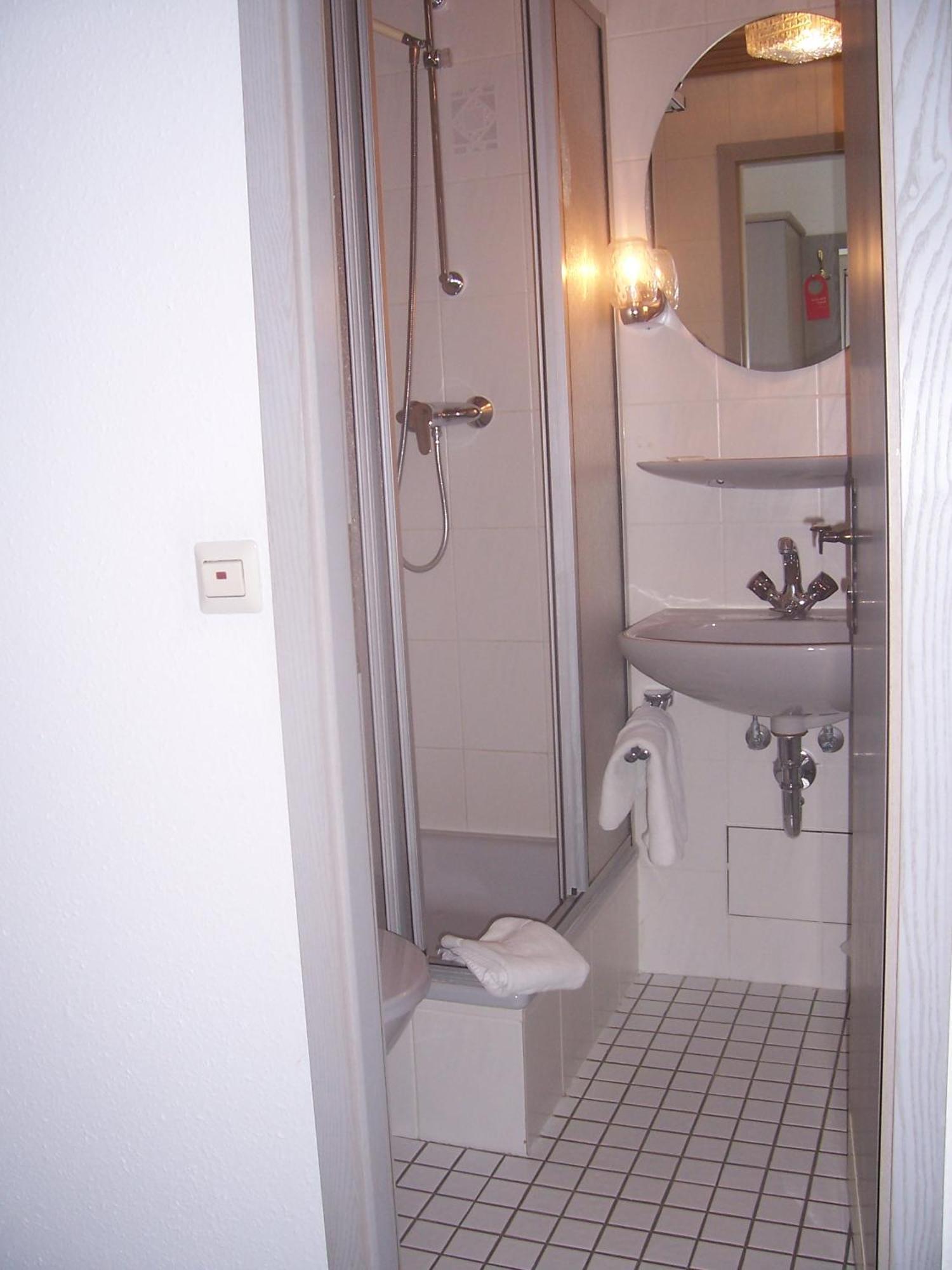 Hotel Zimmermann Filderstadt Bagian luar foto